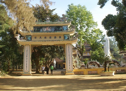 chùa Thiên Ấn